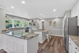 2003 Edgewood Ave, Burlington, NC 27215 - Photo 13