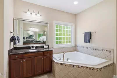 804 Long Meadows Road, Chapel Hill, NC 27516 - Photo 27