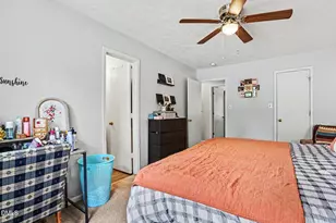 3228 Old Oak Ln, Hope Mills, NC 28348 - Photo 15