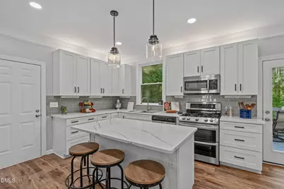 116 Carostone Court, Cary, NC 27513 - Photo 3