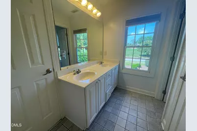 200 Circle On The Green Green, Cary, NC 27519 - Photo 33
