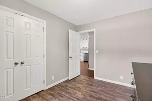 407 E Pearsall St, Dunn, NC 28334 - Photo 13