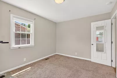 407 E Pearsall Street, Dunn, NC 28334 - Photo 19