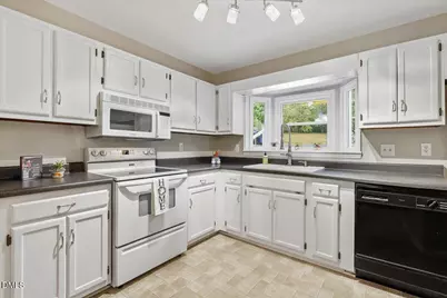 5738 Three Oaks Drive, Raleigh, NC 27612 - Photo 9