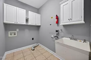 2217 Tomotley Ct, Raleigh, NC 27606 - Photo 31