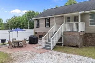 7229 Pecan Tree St, Willow Springs, NC 27592 - Photo 17