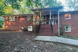 4411 Rhew Dr, Durham, NC 27704 - Photo 7