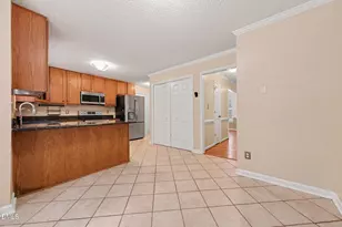 8405 Ridgebury Rd, Raleigh, NC 27603 - Photo 15