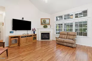 1086 Mosstree Dr, Apex, NC 27502 - Photo 5