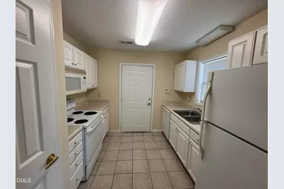 2520 Gordon Glen Court #100, Raleigh, NC 27617 - Photo 11