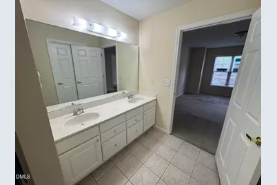 2520 Gordon Glen Court #100, Raleigh, NC 27617 - Photo 7