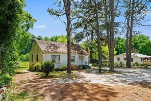 399 Army Rd, Raeford, NC 28376 - Photo 5