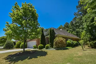 242 Hales Wood Rd, Chapel Hill, NC 27517 - Photo 3