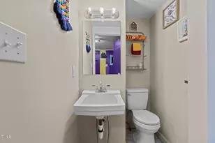507 W 3rd St, Greenville, NC 27834 - Photo 21