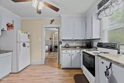 507 W 3rd Street, Greenville, NC 27834 - Photo 17