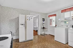 558 Rowland St, Henderson, NC 27536 - Photo 17