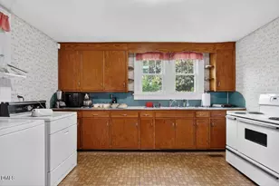558 Rowland St, Henderson, NC 27536 - Photo 19