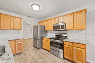120 Gatwick Ct, Clayton, NC 27520 - Photo 7