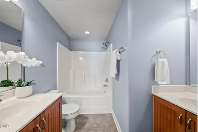 8041 Sycamore Hill Lane, Raleigh, NC 27612 - Photo 17