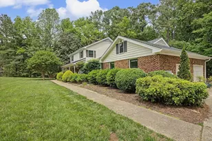 5209 Dutchman Dr, Raleigh, NC 27606 - Photo 5