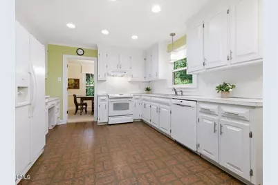 5209 Dutchman Drive, Raleigh, NC 27606 - Photo 21