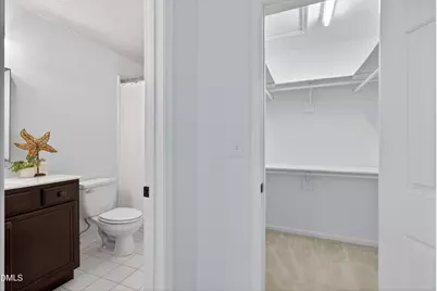 112 Broad Leaf Circle, Raleigh, NC 27613 - Photo 23