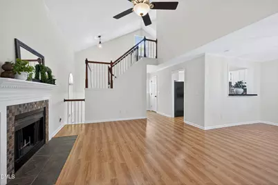 112 Broad Leaf Circle, Raleigh, NC 27613 - Photo 23