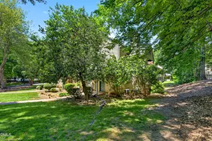 112 Broad Leaf Cir, Raleigh, NC 27613 - Photo 3