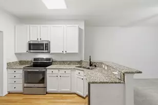 110 Lost Tree Ln, Cary, NC 27513 - Photo 9