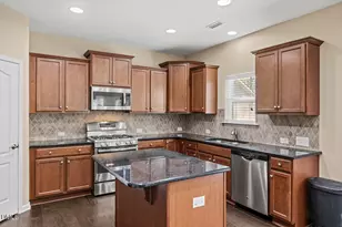 6 Crawford Ct, Durham, NC 27703 - Photo 13