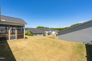 808 Briar Gate Dr, Holly Springs, NC 27540 - Photo 29