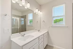 808 Briar Gate Dr, Holly Springs, NC 27540 - Photo 21