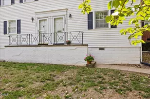 1627 Sutton Dr, Raleigh, NC 27605 - Photo 3