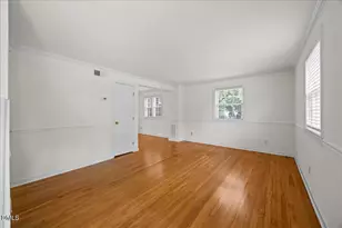 1627 Sutton Dr, Raleigh, NC 27605 - Photo 5