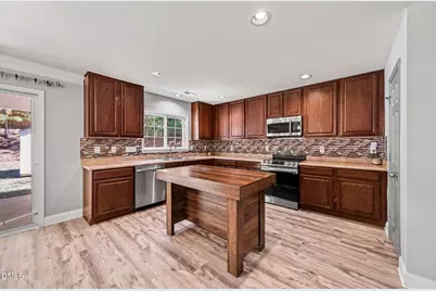 117 Oakchest Court, Durham, NC 27703 - Photo 11