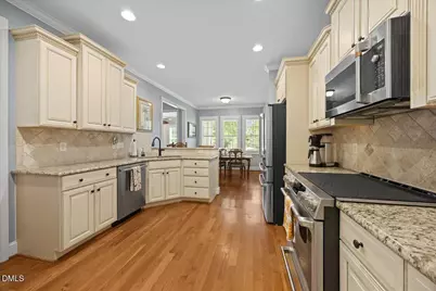154 Clayfield Drive, Garner, NC 27529 - Photo 5