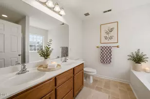 104 Saltybrook Ln, Holly Springs, NC 27540 - Photo 15