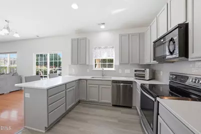 104 Saltybrook Lane, Holly Springs, NC 27540 - Photo 5