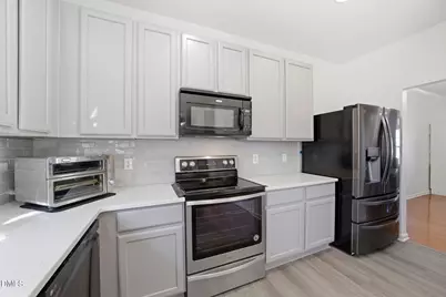 104 Saltybrook Lane, Holly Springs, NC 27540 - Photo 3
