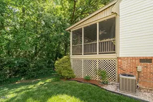 1413 Greenside Dr, Raleigh, NC 27609 - Photo 41