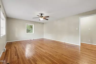 534 N Fayetteville Street, Clayton, NC 27520 - Photo 7