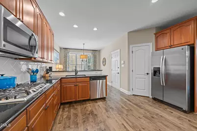9331 Fawn Lake Drive, Raleigh, NC 27617 - Photo 25
