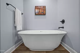 9331 Fawn Lake Dr, Raleigh, NC 27617 - Photo 19