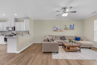 4909 Crescent Square Street, Raleigh, NC 27616 - Photo 5
