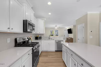 4909 Crescent Square Street, Raleigh, NC 27616 - Photo 15