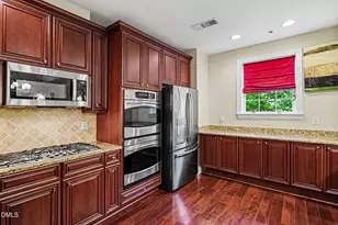 10400 Rosegate Ct, Raleigh, NC 27617 - Photo 13