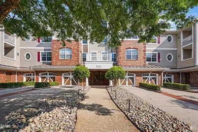 10400 Rosegate Court #303, Raleigh, NC 27617 - Photo 3