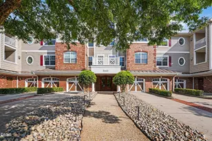 10400 Rosegate Ct, Raleigh, NC 27617 - Photo 3