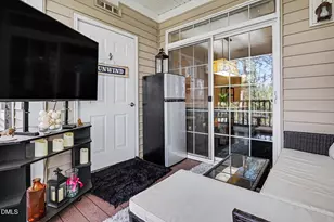 10400 Rosegate Ct, Raleigh, NC 27617 - Photo 27