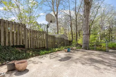 4005 Balsam Drive, Raleigh, NC 27612 - Photo 35